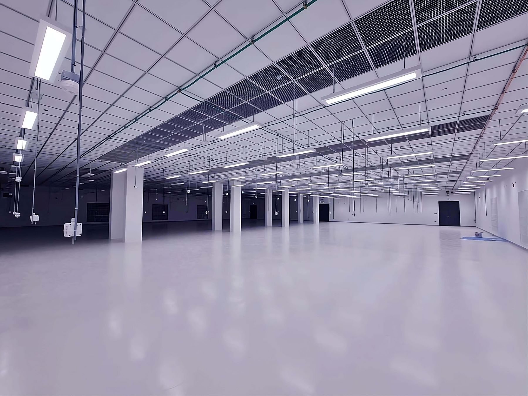 Data Hall with Structural Grid Ceiling
